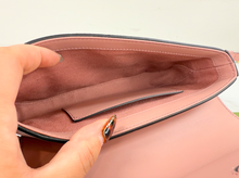 GUCCI GG POCHETTE DEBOSSED CROSSBODY DUSTY ROSE (BRAND NEW)