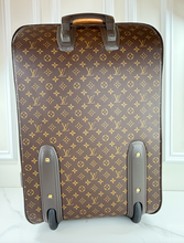 LOUIS VUITTON PEGASE 70 ROLLING LUGGAGE