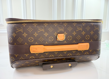 LOUIS VUITTON PEGASE 70 ROLLING LUGGAGE