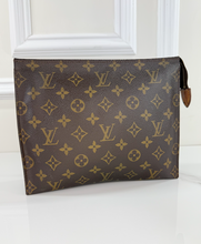 LOUIS VUITTON TOILETRY POUCH 26 TH874