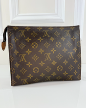 LOUIS VUITTON TOILETRY POUCH 26 TH874