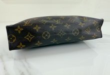LOUIS VUITTON TOILETRY POUCH 26 TH874