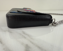 LOUIS VUITTON POCHETTE FELICIE EPI "LV STORIES" LIMITED EDITION