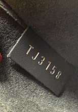 LOUIS VUITTON POCHETTE FELICIE EPI "LV STORIES" LIMITED EDITION