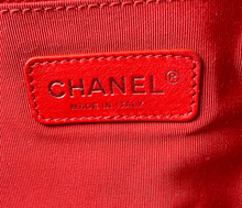 CHANEL QUILTED LARGE BOY FLAP CALFSKIN (BICOLOR BLACK & RED)