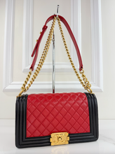 CHANEL QUILTED MEDIUM BOY FLAP LAMBSKIN (BICOLOR BLACK & RED)