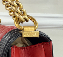 CHANEL QUILTED MEDIUM BOY FLAP LAMBSKIN (BICOLOR BLACK & RED)