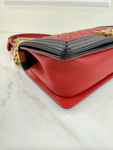 CHANEL QUILTED MEDIUM BOY FLAP LAMBSKIN (BICOLOR BLACK & RED)