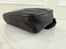 GUCCI NYLON "OFF THE GRID" BELT BAG (BLACK)