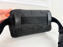 GUCCI NYLON "OFF THE GRID" BELT BAG (BLACK)