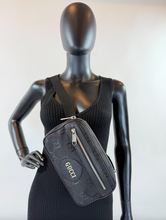 GUCCI NYLON "OFF THE GRID" BELT BAG (BLACK)