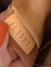 LOUIS VUITTON EOLE 50 ROLLING CARRY ON LUGGAGE