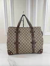 GUCCI GG SUPREME BOXY TRUNK TOTE (MEDIUM)