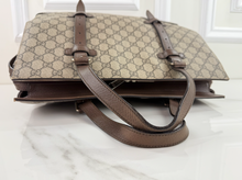 GUCCI GG SUPREME BOXY TRUNK TOTE (MEDIUM)