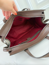 GUCCI GG SUPREME BOXY TRUNK TOTE (MEDIUM)