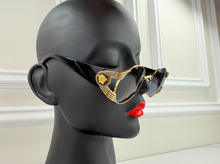 VERSACE SUNGLASSES VINTAGE GIANNI MEDUSA S65