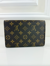 LOUIS VUITTON WALLET TRIFOLD XL WOC