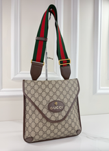 GUCCI NEO VINTAGE ENVELOPE MESSENGER