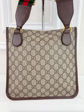 GUCCI NEO VINTAGE ENVELOPE MESSENGER
