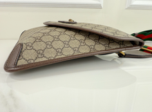 GUCCI NEO VINTAGE ENVELOPE MESSENGER