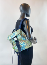 GUCCI GG BLOOMS BUCKLE BACKPACK