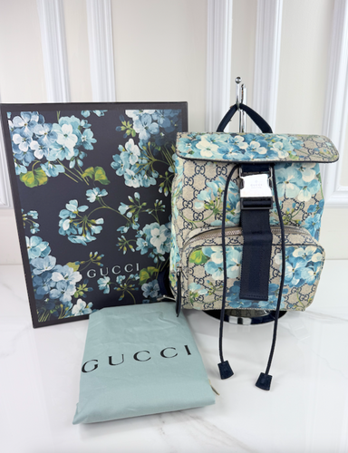 GUCCI GG BLOOMS BUCKLE BACKPACK