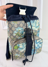 GUCCI GG BLOOMS BUCKLE BACKPACK