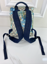 GUCCI GG BLOOMS BUCKLE BACKPACK