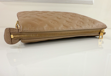 LOUIS VUITTON COUSSIN BAG PM LAMBSKIN TAUPE