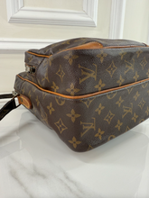 LOUIS VUITTON AMAZONE GM