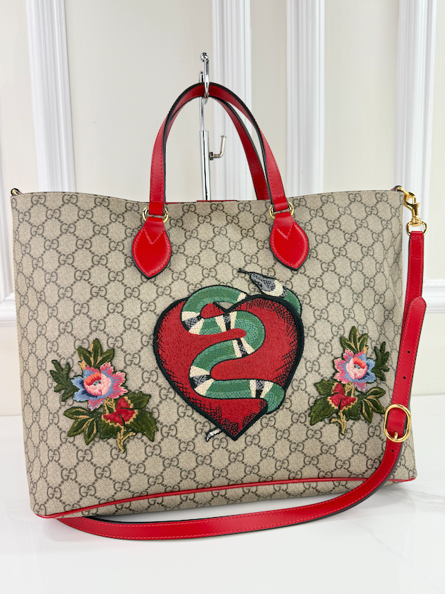GUCCI CONVERTIBLE SOFT LARGE TOTE EMBROIDERED SNAKE GG CANVAS LIMITED EDITION