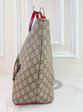 GUCCI CONVERTIBLE SOFT LARGE TOTE EMBROIDERED SNAKE GG CANVAS LIMITED EDITION