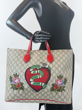 GUCCI CONVERTIBLE SOFT LARGE TOTE EMBROIDERED SNAKE GG CANVAS LIMITED EDITION