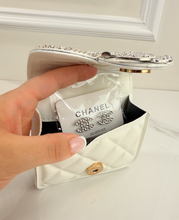 CC FLAP PURSE ORNAMENT XL + EARRINGS (WHITE)