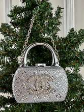 CC PURSE ORNAMENT + EARRINGS (SILVER)