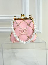 CC CLASP PURSE ORNAMENT XL + EARRINGS (PINK).