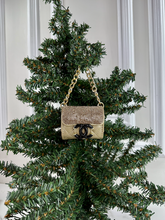 CC SNAP PURSE ORNAMENT + EARRINGS (GOLD)