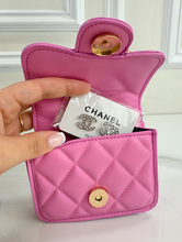 CC FLAP PURSE ORNAMENT XL + EARRINGS (PINK)