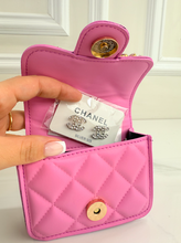 CC FLAP PURSE ORNAMENT XL + EARRINGS (PINK)