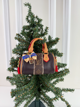 LV PURSE ORNAMENT XL SPEEDY