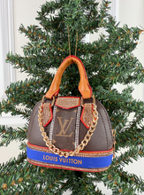 LV PURSE ORNAMENT XL ALMA