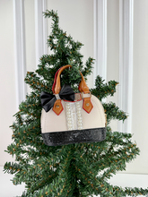 LV PURSE ORNAMENT XL ALMA