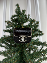 CC SNAP PURSE ORNAMENT + EARRINGS (BLACK)