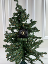 CC PURSE ORNAMENT (BLACK)