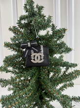 CC PURSE ORNAMENT (BLACK)