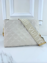 LOUIS VUITTON COUSSIN BAG PM LAMBSKIN CREAM