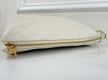 LOUIS VUITTON COUSSIN BAG PM LAMBSKIN CREAM