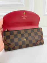 LOUIS VUITTON WALLET CAISSA DE / WOC
