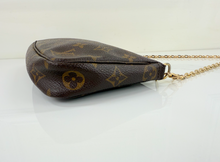LOUIS VUITTON POCHETTE ACCESSOIRES