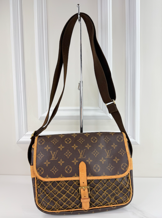 LOUIS VUITTON CONGO PM MESSENGER